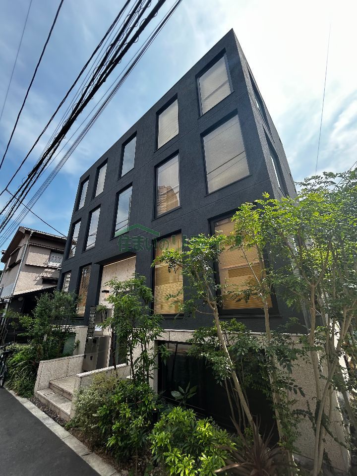 ｔｒｉａｓ２３５