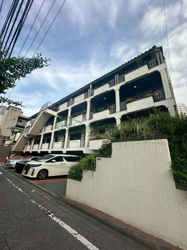 グランヒルズ西新宿