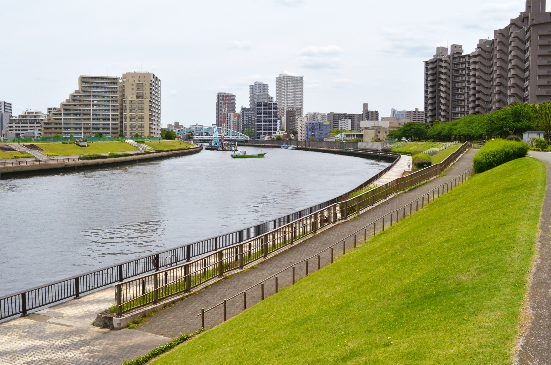 東京 都 荒川 区